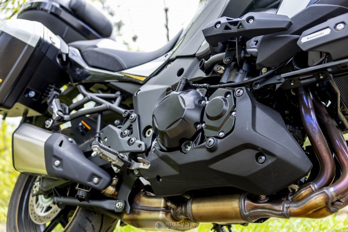 05 Kawasaki Versys 1100 2025 silnik