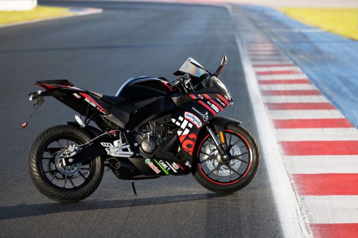 aprilia rs 125 gp replica 2025 04