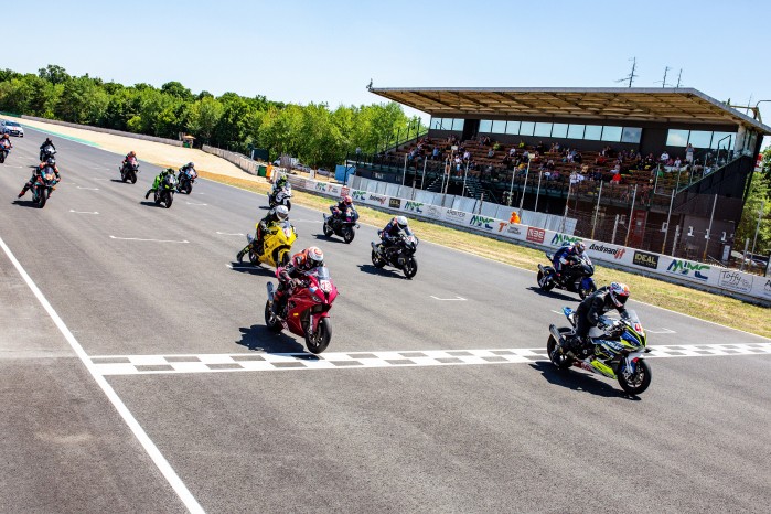 01 Krzysztof Szypula BMW M Cup w Brnie