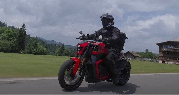 elektryczny motocykl 09