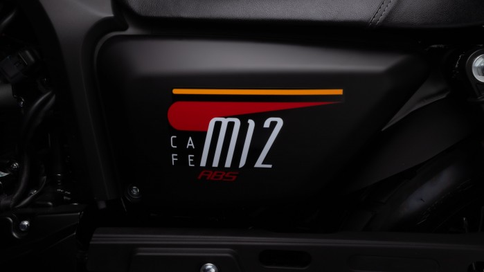 Junak M12 Cafe 125 ABS cafe logo