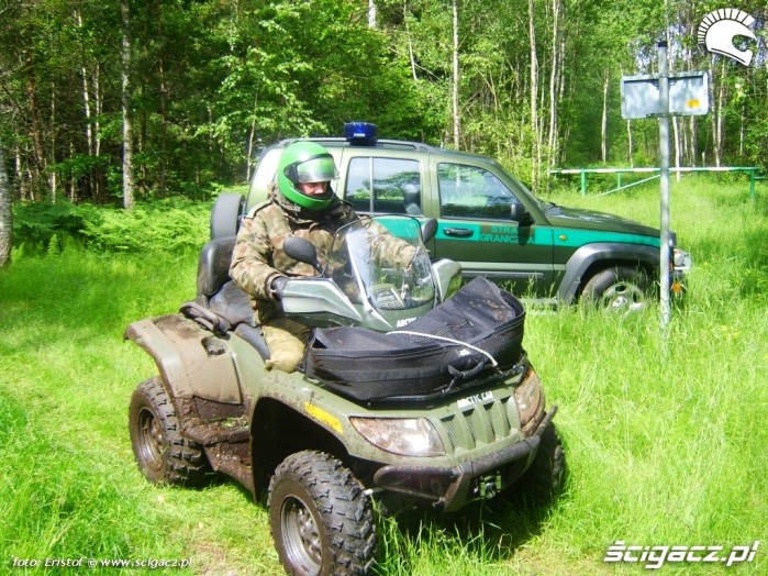 Straz Graniczna Funkcjonariusz na sluzbie