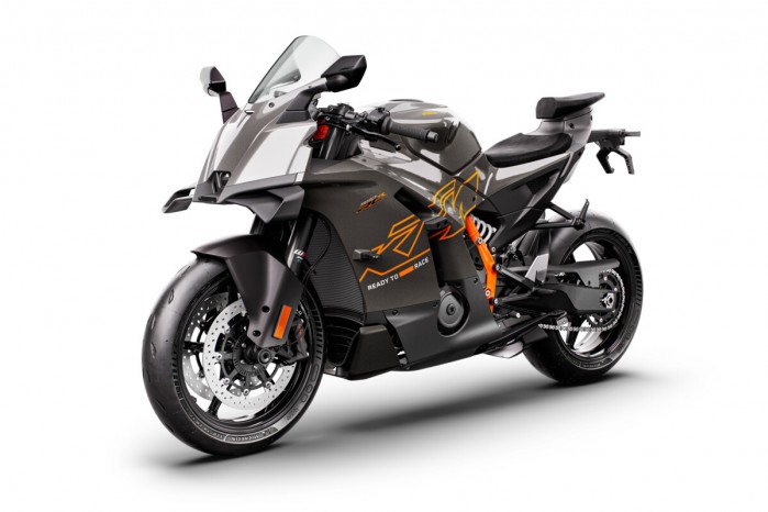 2026 KTM 990 RC R 5