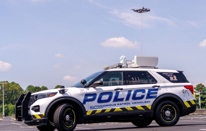 autonomiczny radiowoz 1