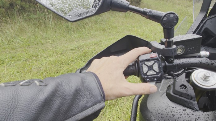 VOGE Rally 800 Black Knight przelaczik