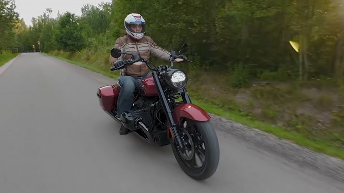 BMW R18 Roctane jazda