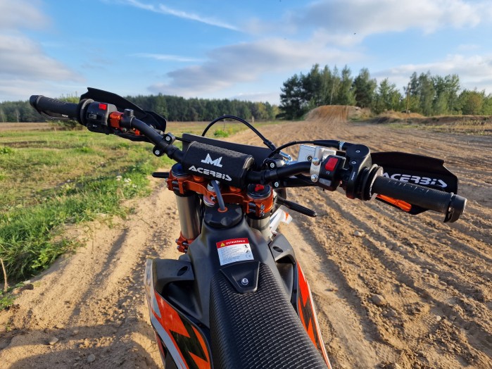 JML EN250i kierownica kokpit