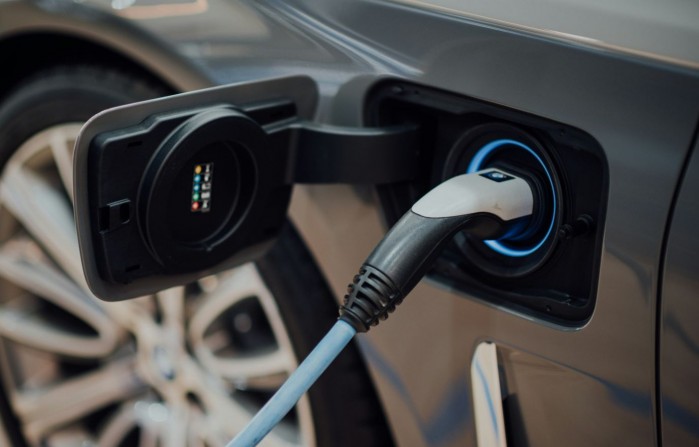 ladowanie elektryka 785