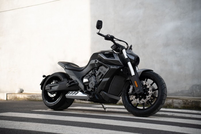 Press Benda LFC 700 Pro 2026 75