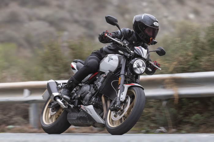 Triumph Trident 800 2026 test jazda