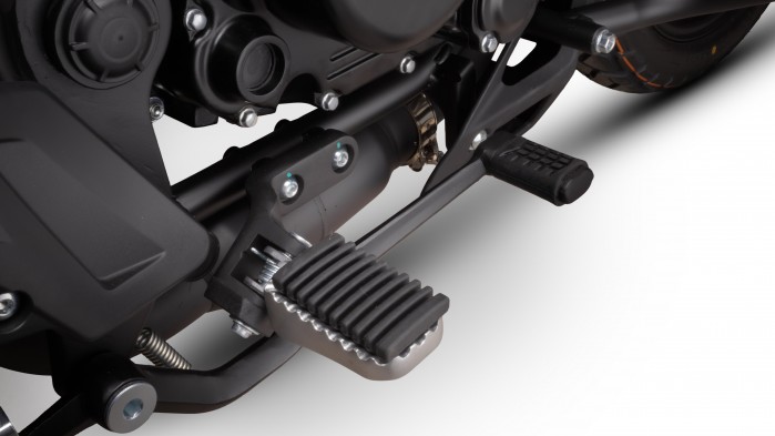 Junak RX One 125 ABS 2026 gumowe podnozki