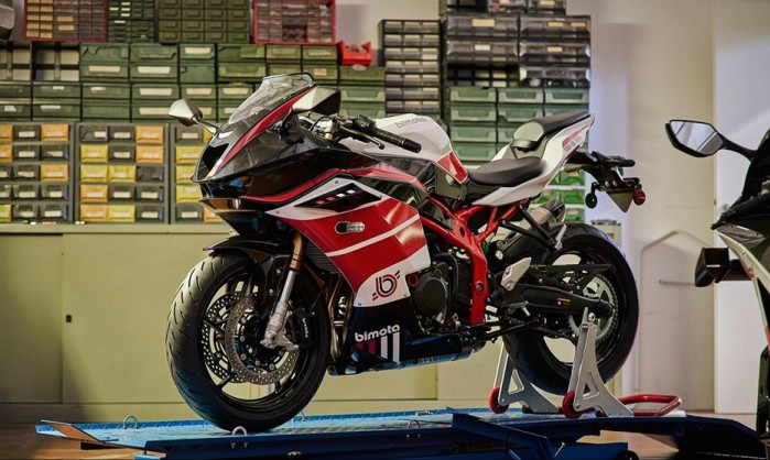 Bimota KB399 0
