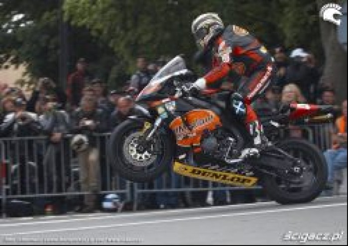 John McGuinness Ballaugh Bridge m