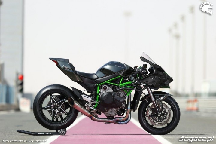 Kawasaki Ninja H2 R 2015 rozebrany