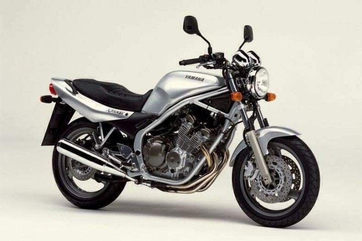 Motocykle: Yamaha XJ 600 N