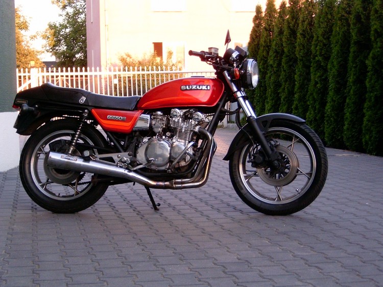 GS 550E