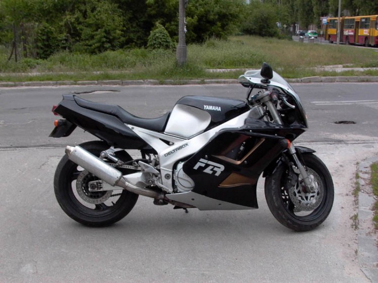 fzr 1000