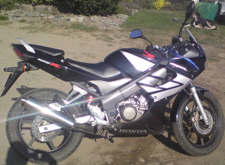 Honda CBR 125R