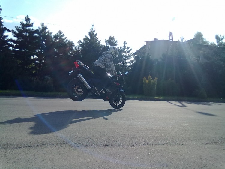 Stoppie