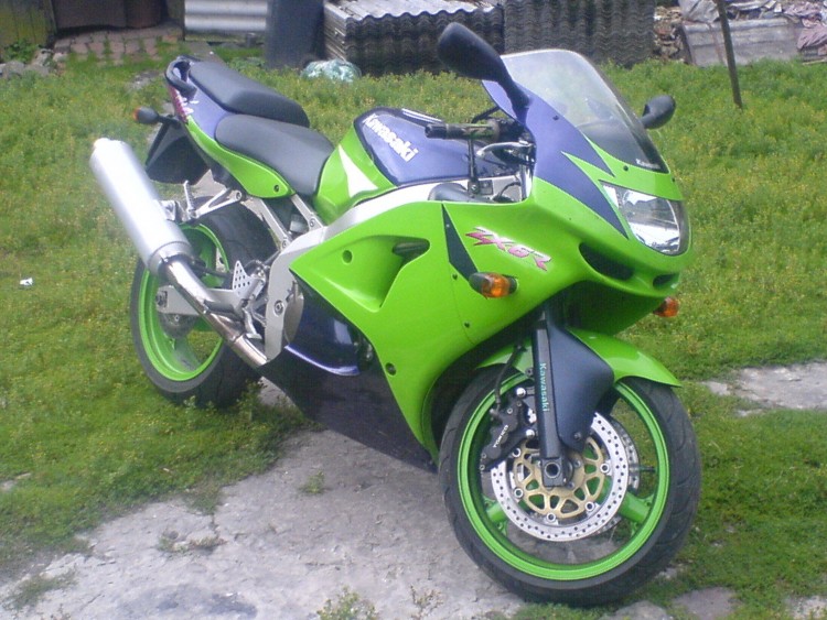 kawasaki zx 6 r