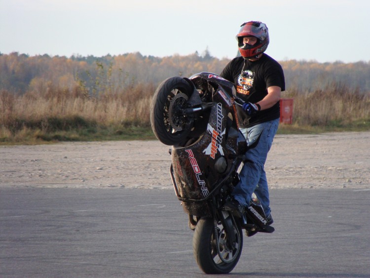 wheelie holix