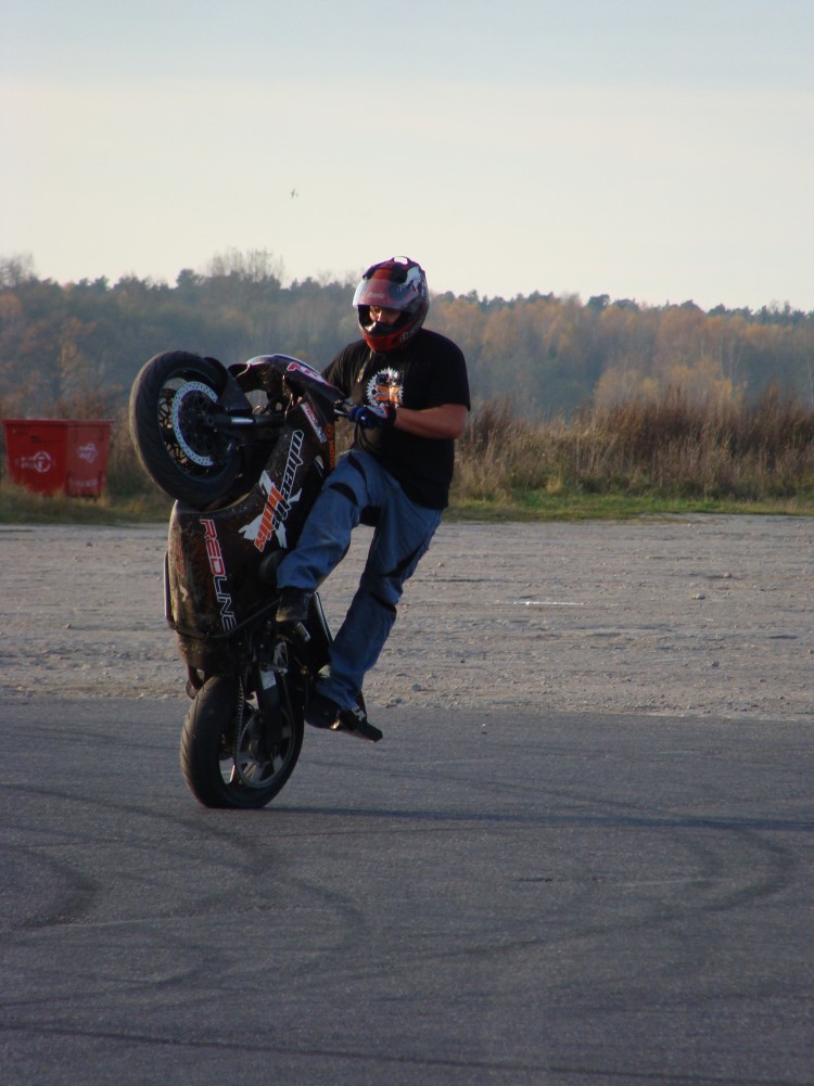 wheelie holix