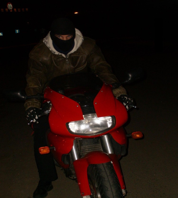Na Ducati SS750
