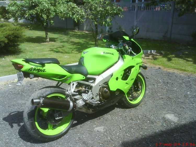 Kawa zx9r:)