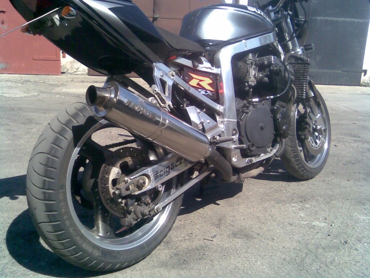 GSX-R 750