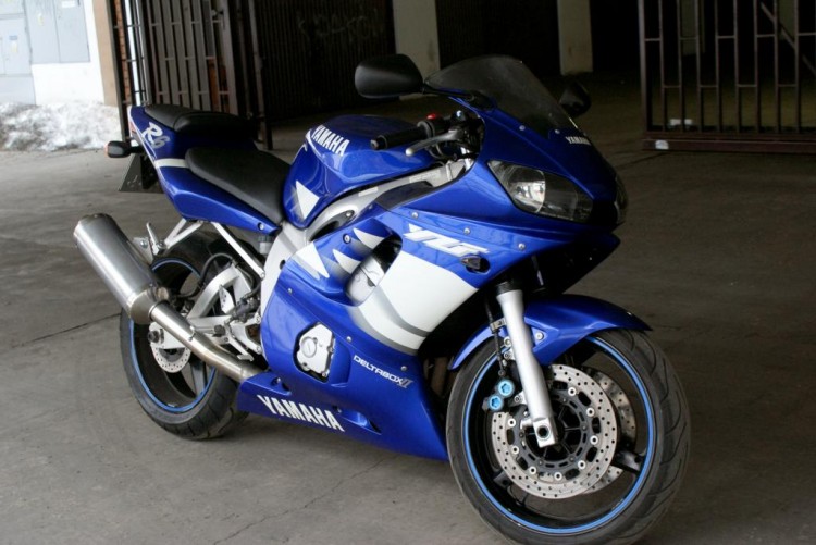 Yamaha YZF6R