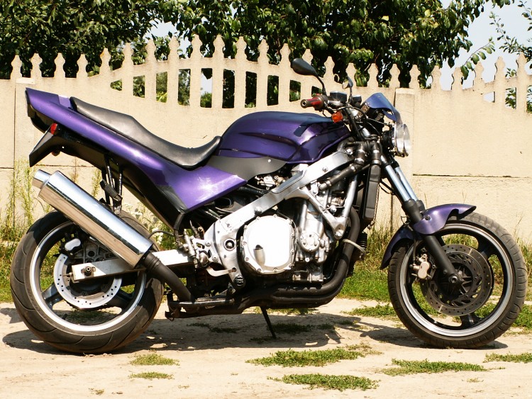 streetbikeCBR 1000