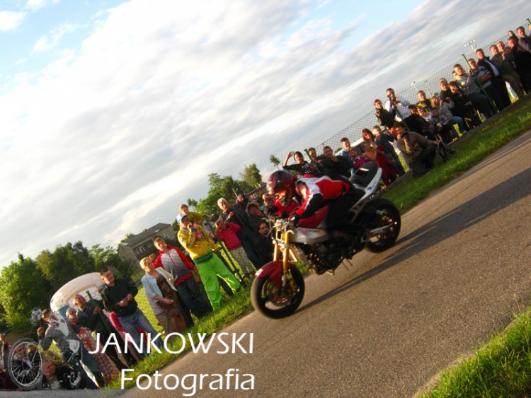 Stunter 13, pokaz 23