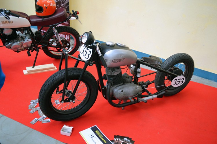 Jawa custom