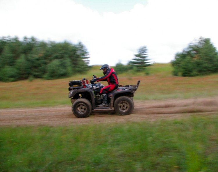 poprzez ��ki, poprez pola :)