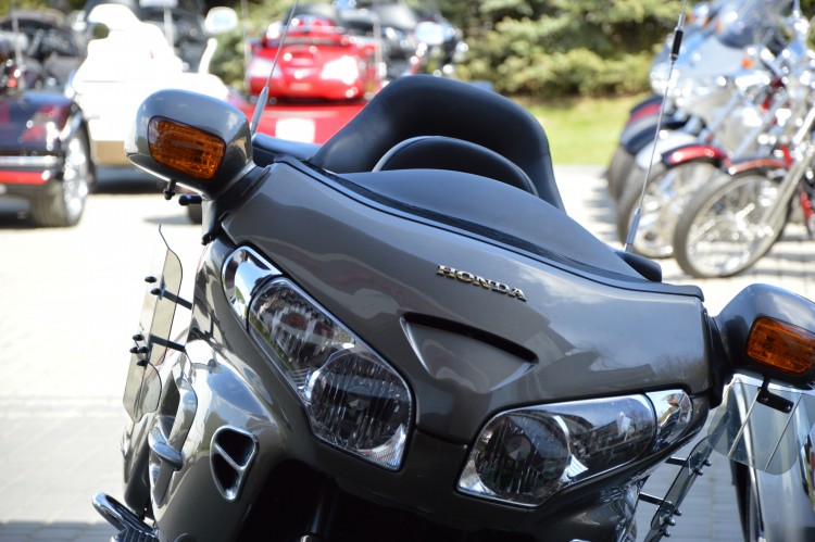 Honda Gold Wing GL1800 czarny