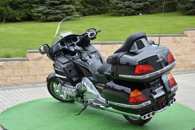 Honda Gold Wing GL1800 czarny