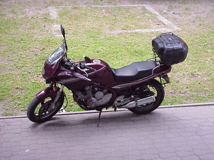Yamaha XJ600S