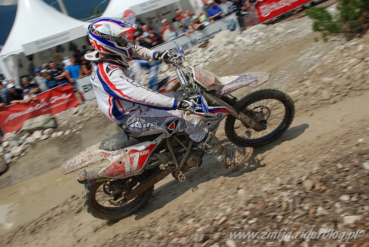 Simo Kirssi jazda po torze