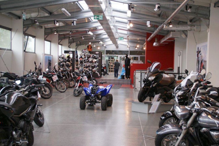 Salon Uhma Bike Modlinska