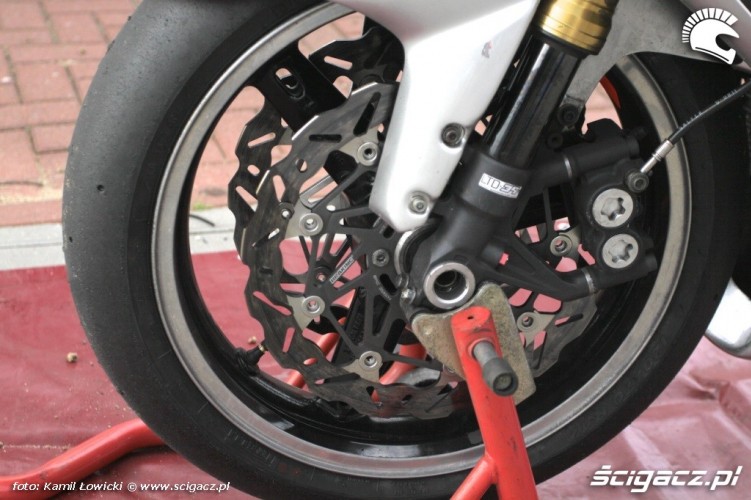 Uzywany przod Pirelli Diablo Superbike Pro test