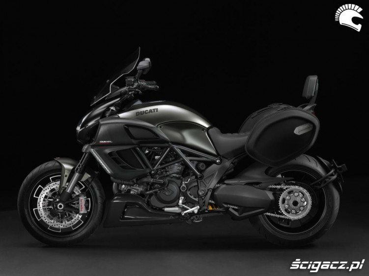 detale Diavel