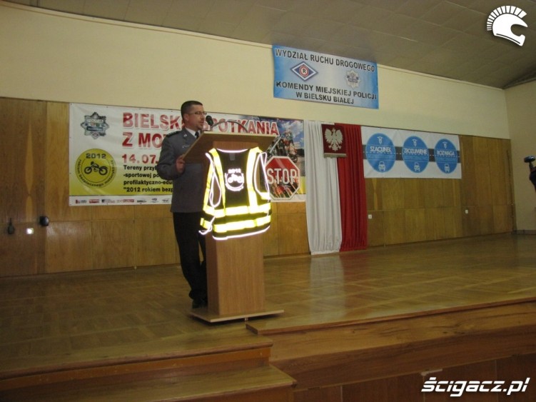 2012 rokiem bezpiecznego motocyklisty