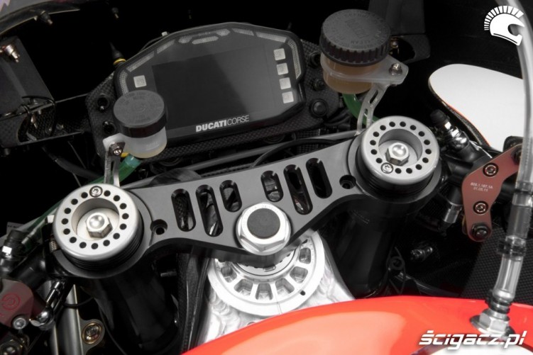 zegary Desmosedici GP 12