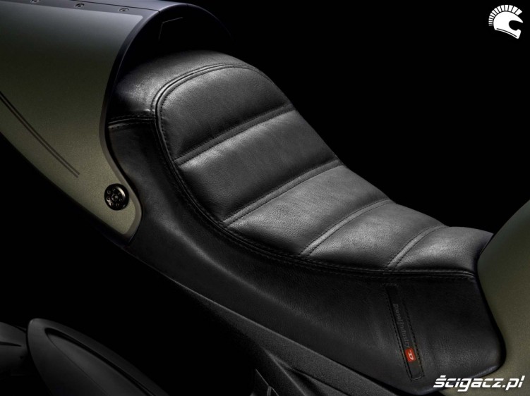 przeszywane siedzenie