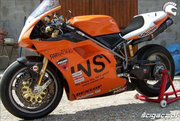 Ducati 996 Troy Bayliss