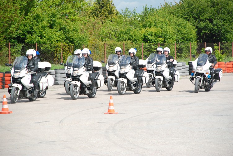 Policja na motocyklach