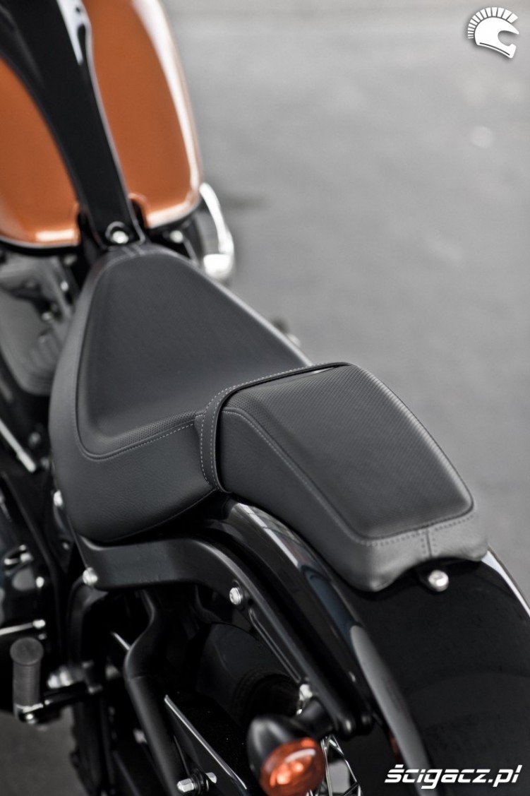 Blackline 2011 - Harley-Davidson