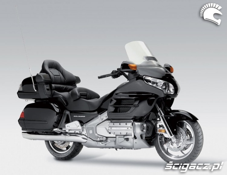 goldwing black