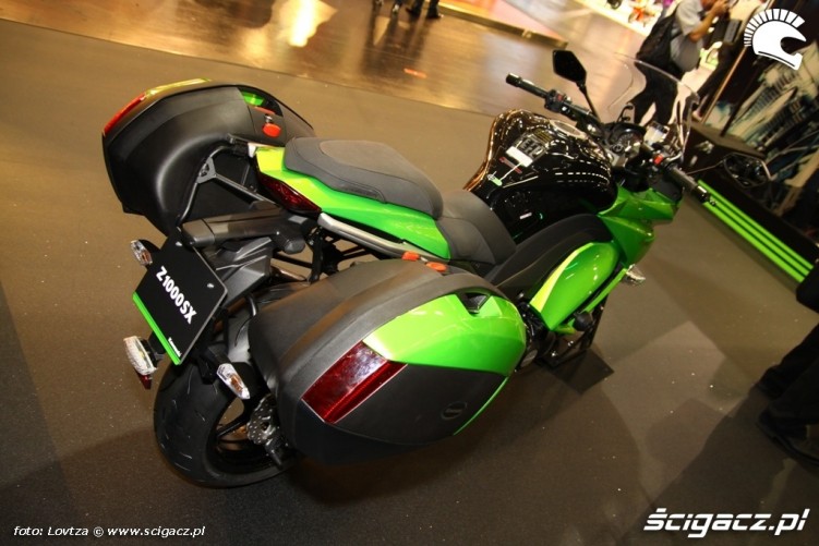 turystyczny Kawasaki Z100SX 2011