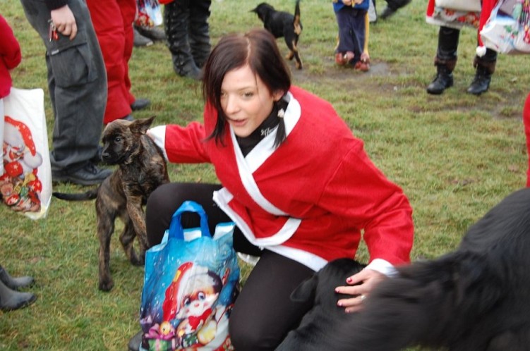 pies tez sie ucieszyl